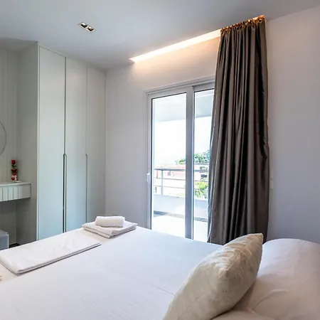 Lekursi Penthouse